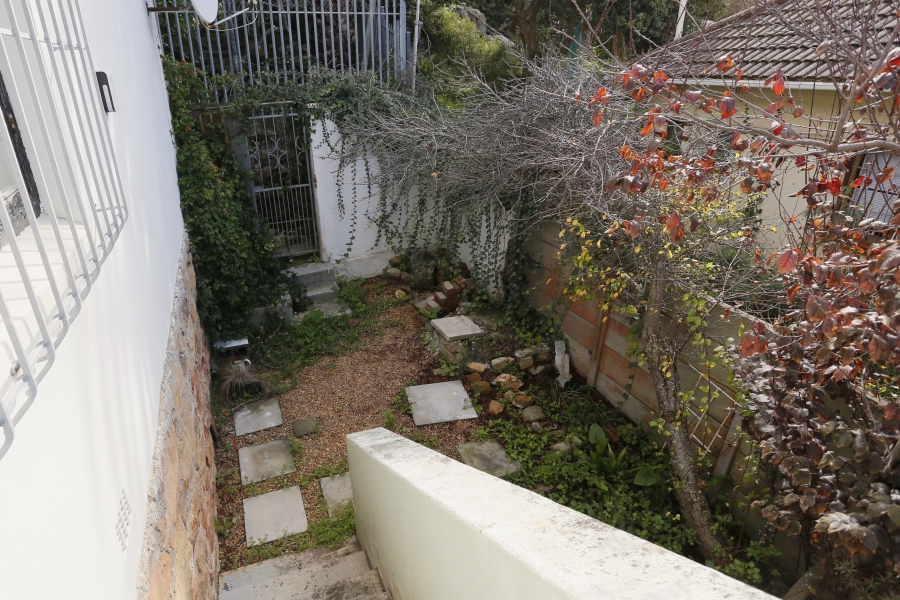To Let 3 Bedroom Property for Rent in Kalk Bay Western Cape